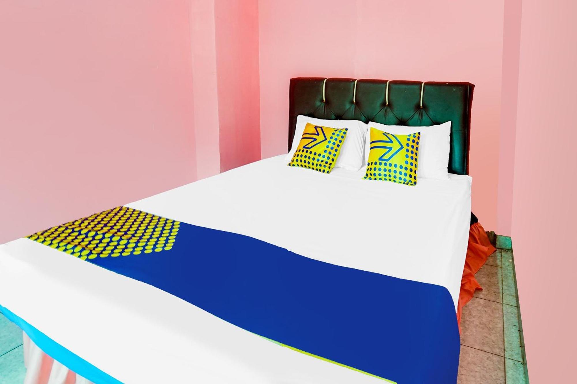 Oyo Life 92046 Garuda Residence Palembang Bagian luar foto